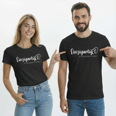 Einzigartig ist viel besser... T-Shirt - Grafikmagie S / Black