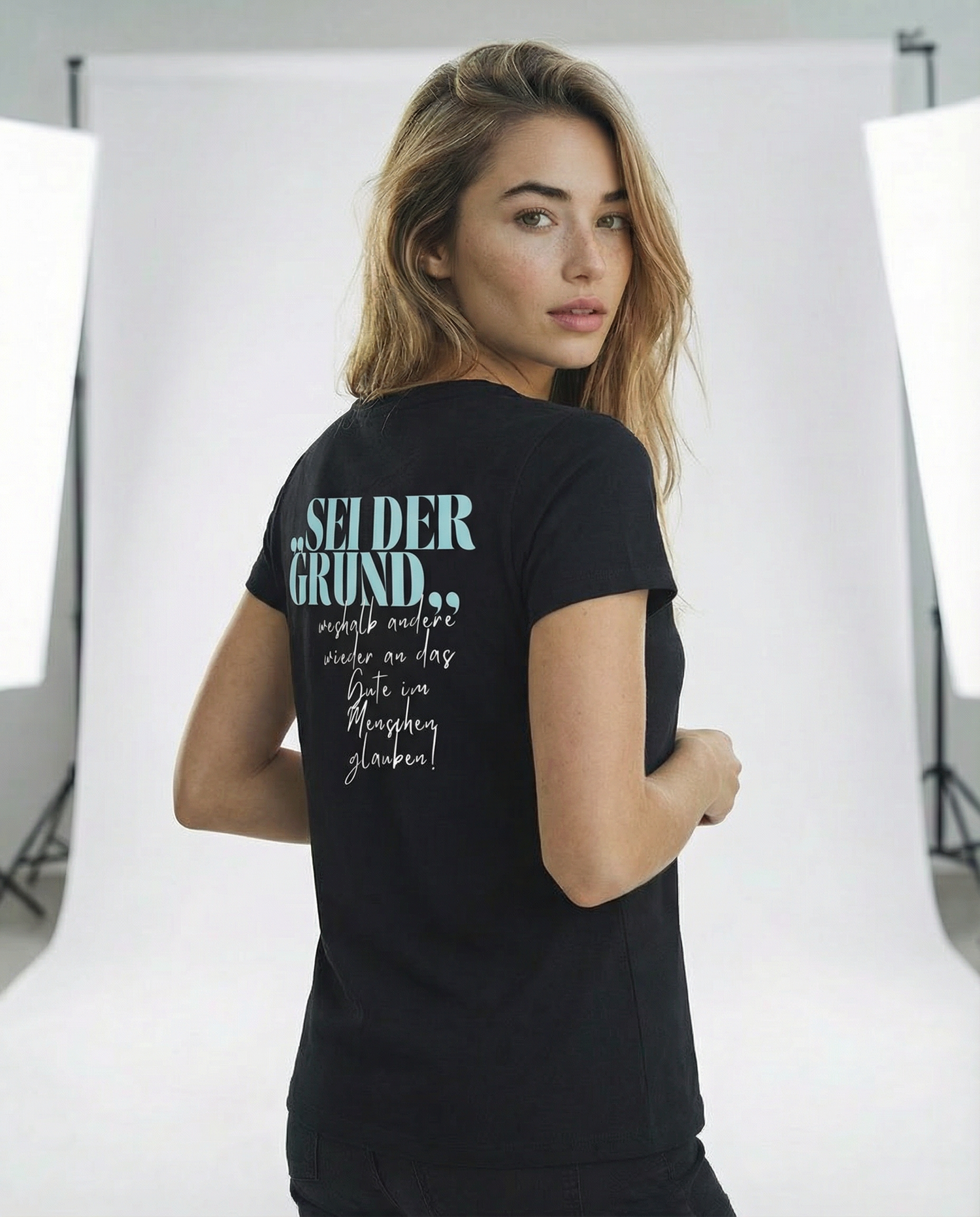 Sei der Grund ... T-Shirt tailliert - Grafikmagie S / Black